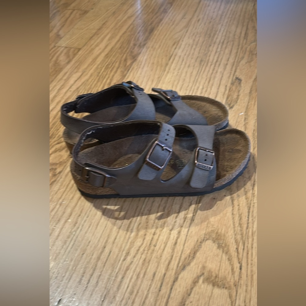 Kids Birkenstock Brown Adjustable Buckle Sandals Size 200